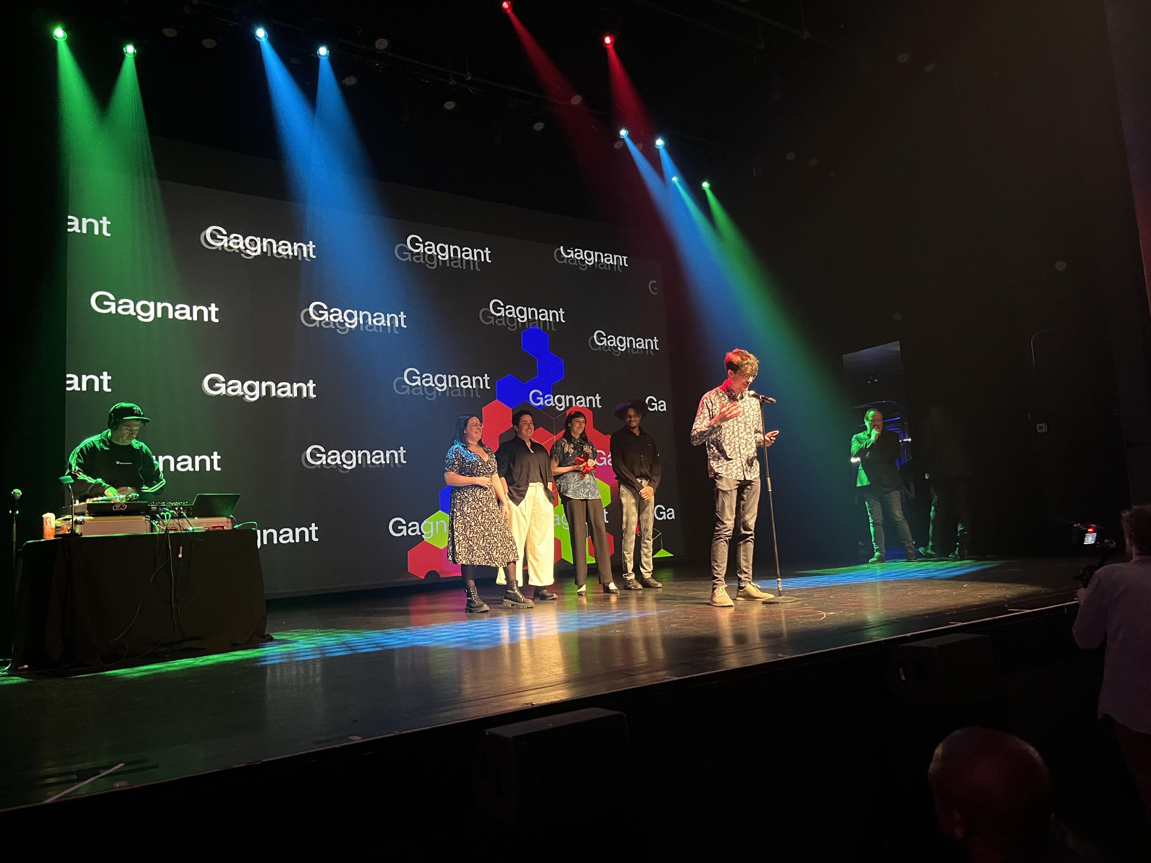 This bed we made repart avec les grands honneurs aux Prix Numix